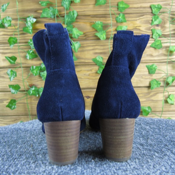Steve Madden Hipstr Women 7.5 Blue Suede Block Heel Ankle Boots Side Zip - Picture 4 of 8